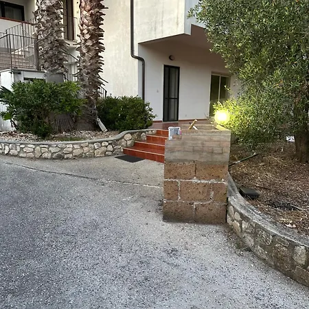 Apartmán Bilocale Peter2 *